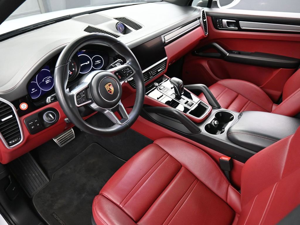 Certified 2023 Porsche Cayenne S Platinum image 4