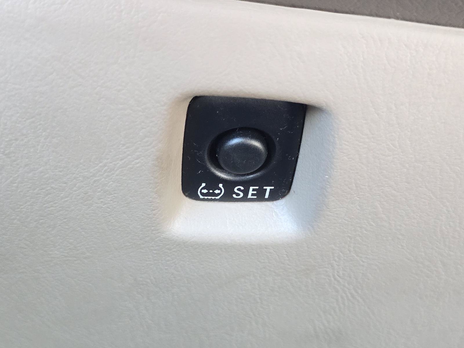 Used 2000 Toyota Sienna XLE FWD image 30