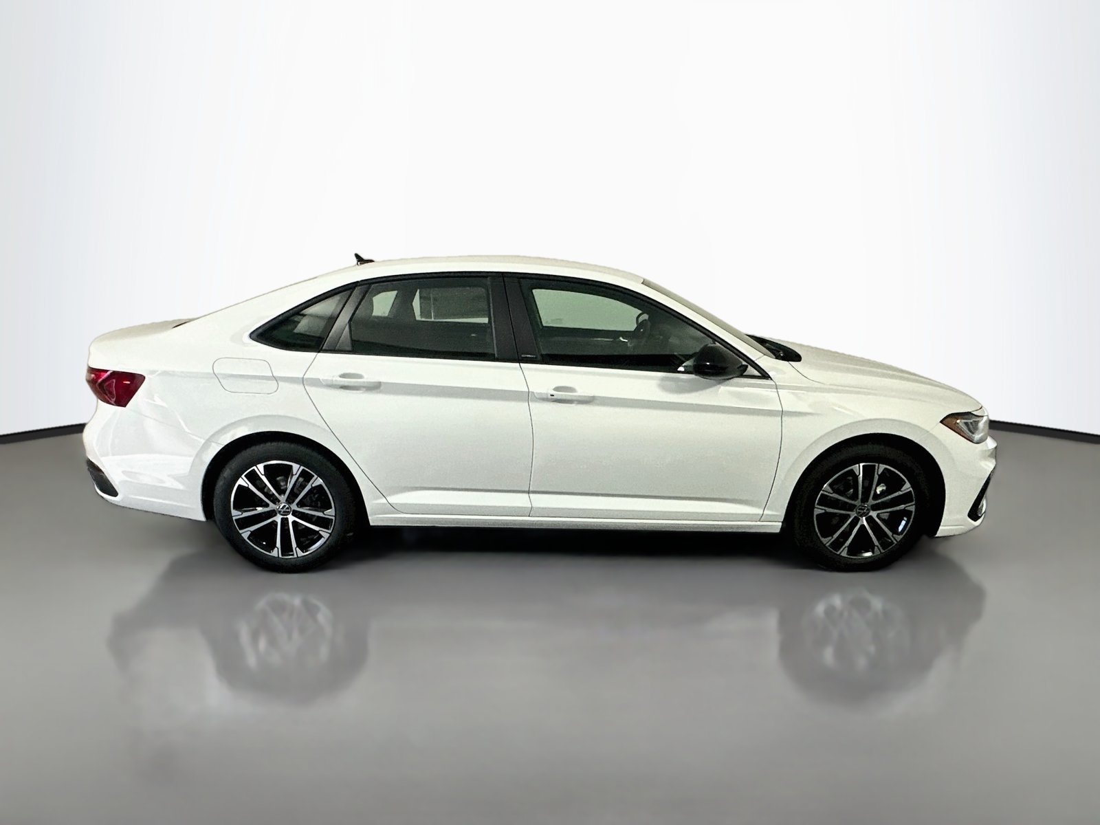 New 2027 Volkswagen Jetta Sport FWD image 8