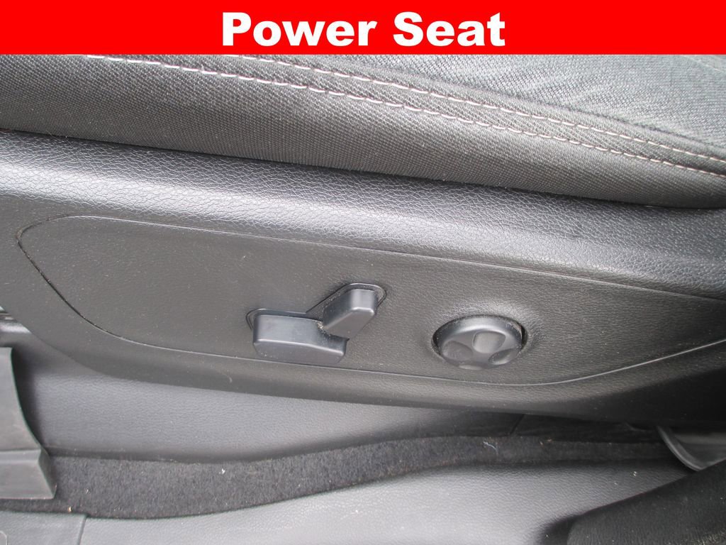 Used 2019 RAM 1500 Big Horn image 24