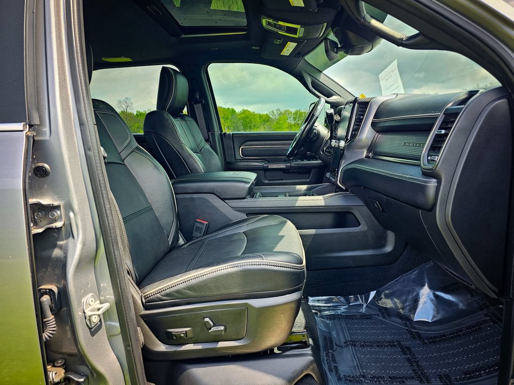 Used 2019 RAM 2500 Limited AWD/4WD image 49