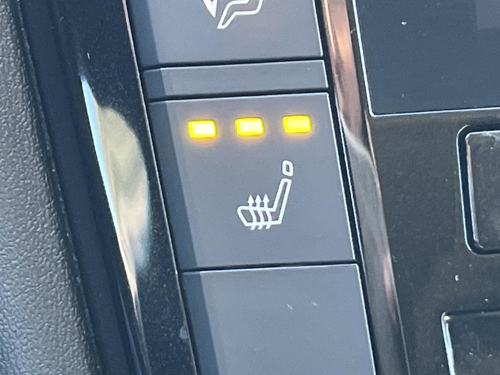 Certified 2023 INFINITI QX50 Luxe image 18