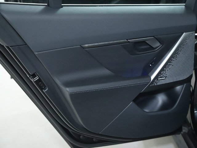 Certified 2025 BMW 530i xDrive w/ Premium Package image 13