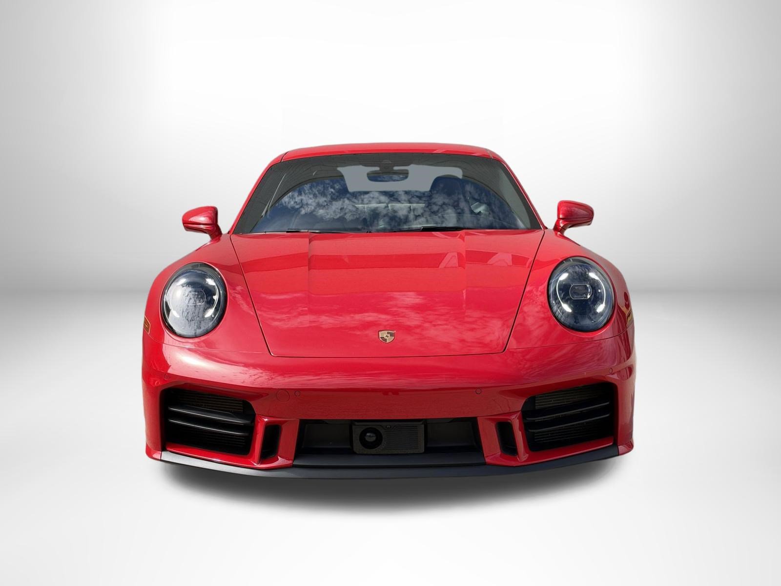 Used 2025 Porsche 911 Carrera RWD image 8