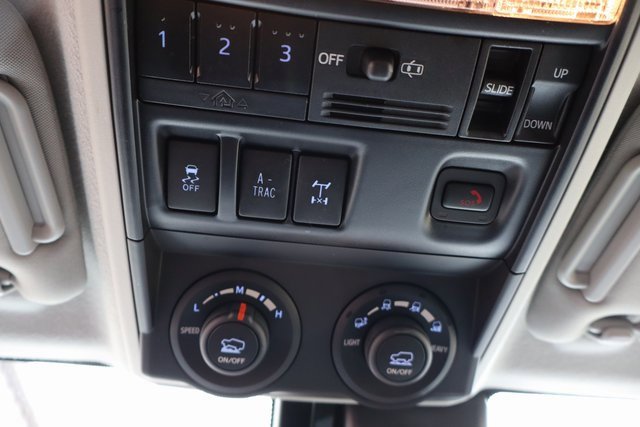 Used 2021 Toyota 4Runner Venture image 24