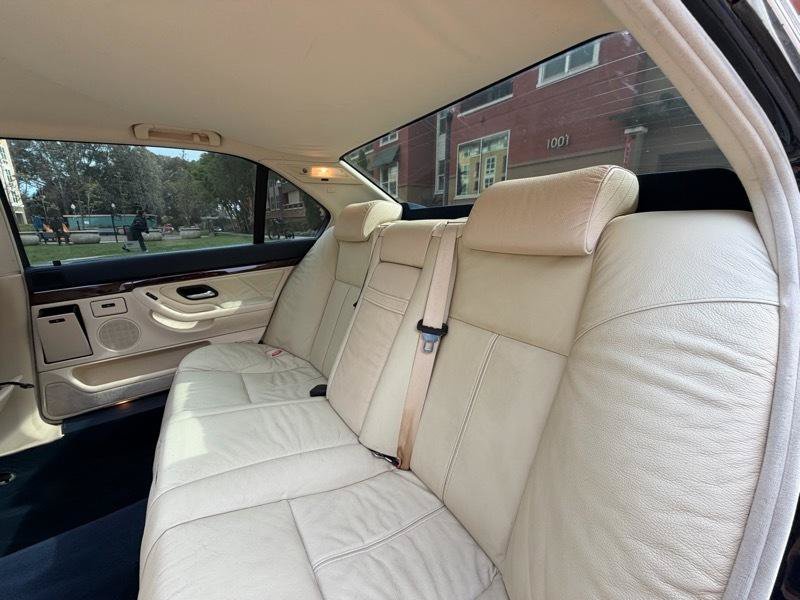 Used 2001 BMW 740iL RWD image 29