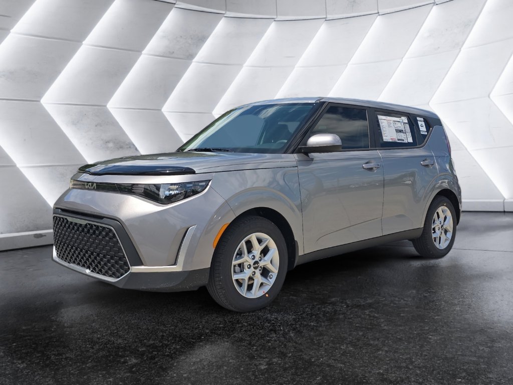 New 2025 Kia Soul S