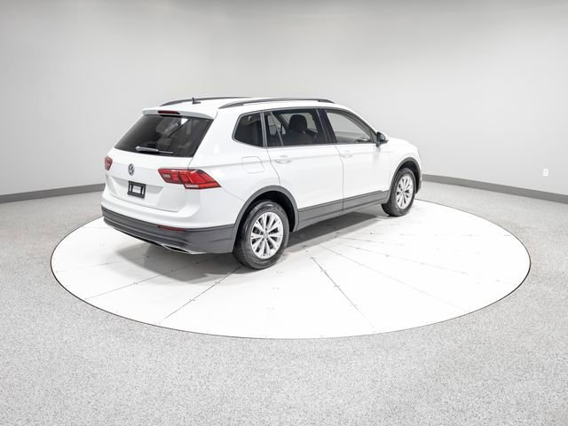 Used 2020 Volkswagen Tiguan S image 30