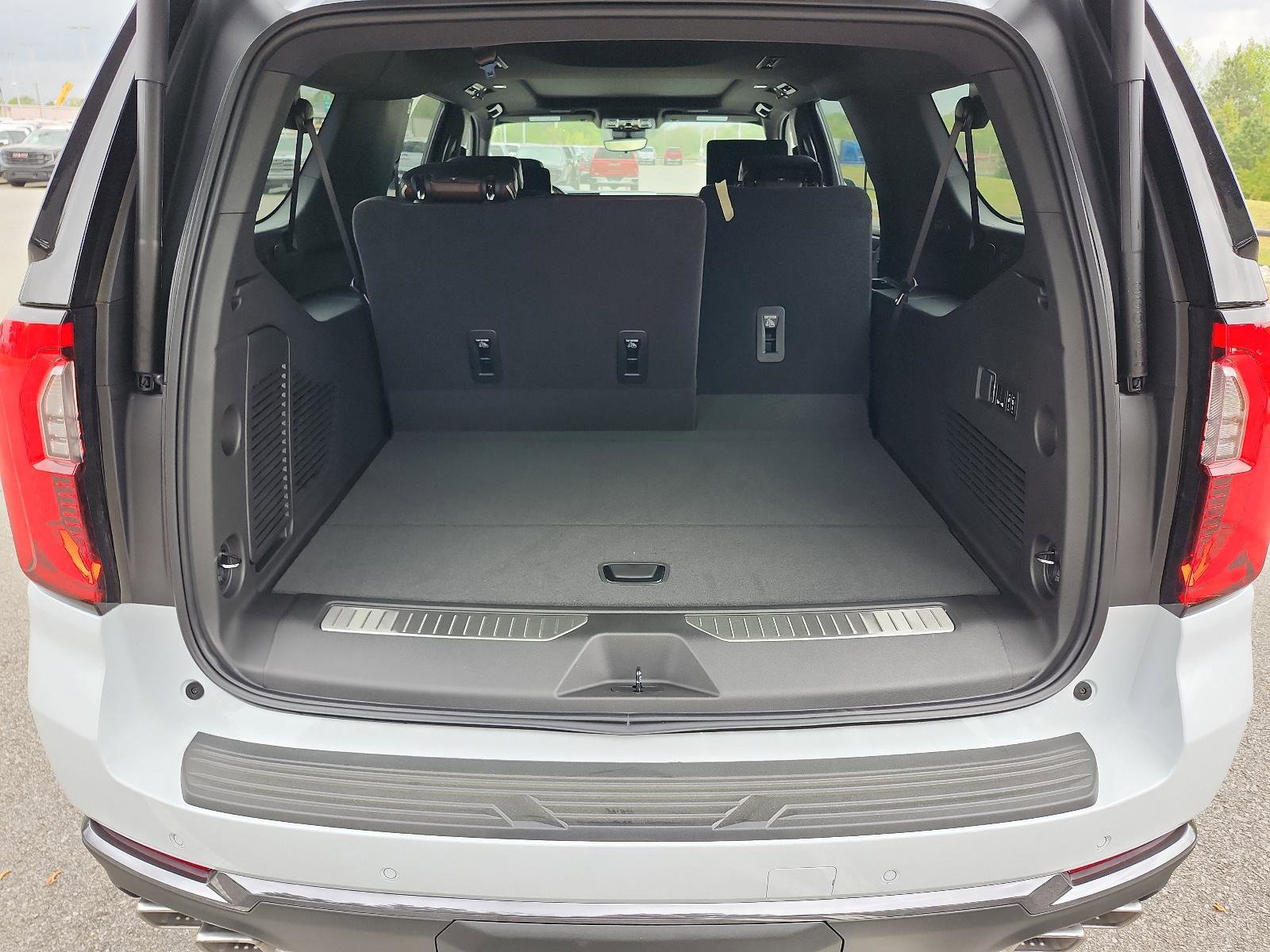 New 2026 GMC Yukon XL Denali Ultimate image 10