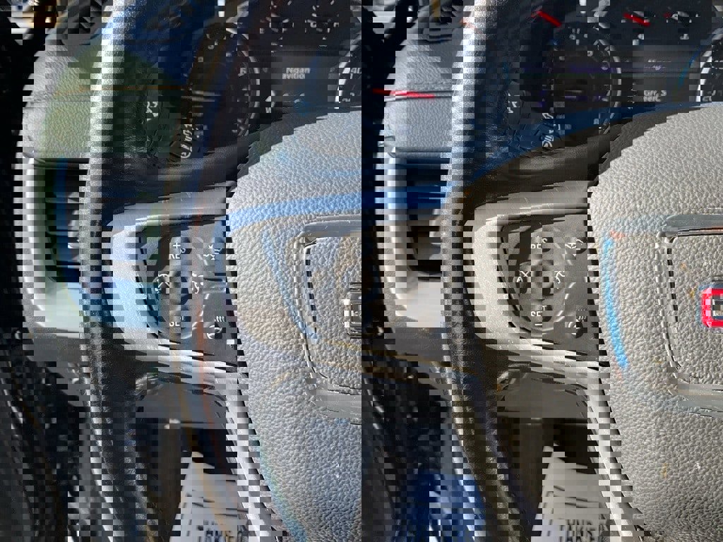 Used 2020 GMC Terrain SLT w/ Preferred Package image 9