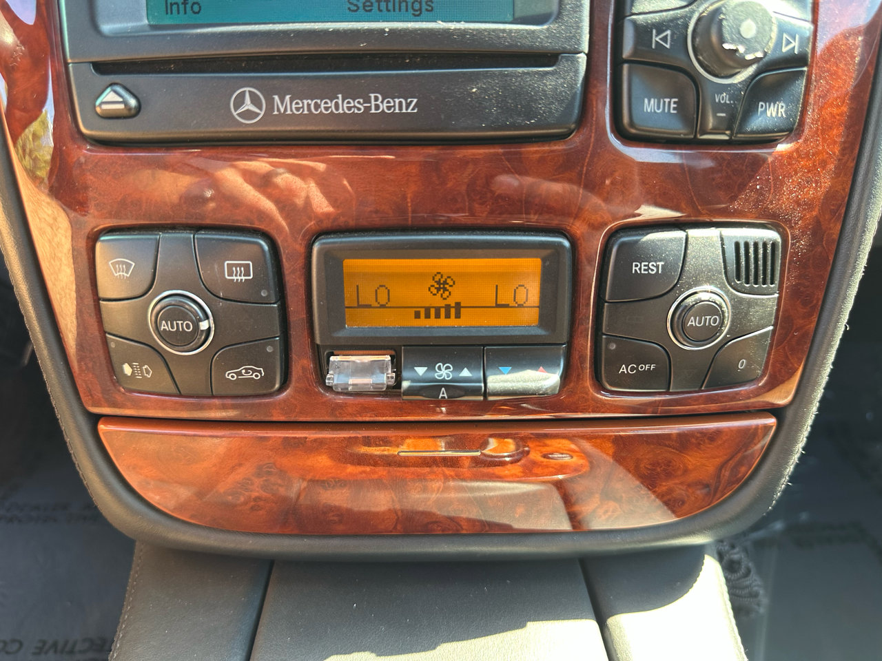 Used 2001 Mercedes-Benz S 600 image 64