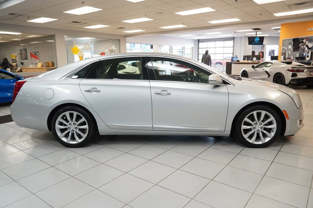 Used 2017 Cadillac XTS Luxury w/ Driver Awareness Package image 13