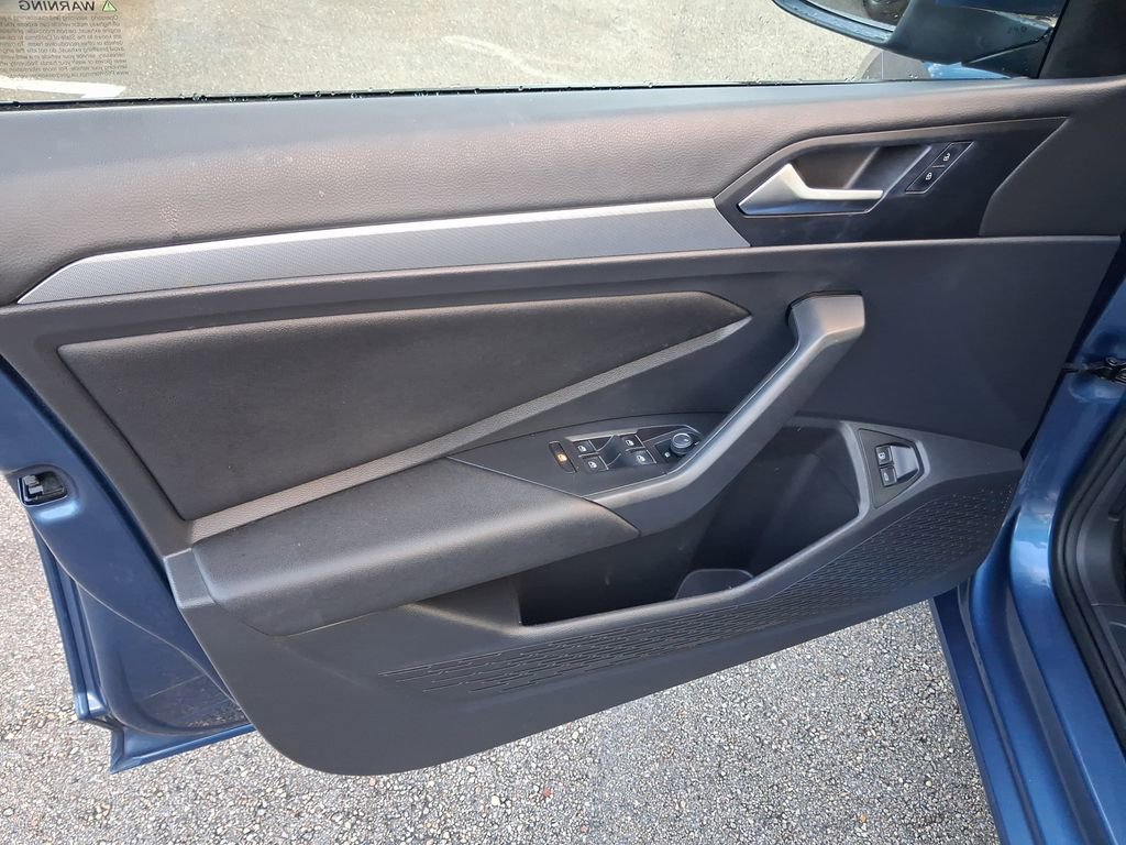 Certified 2021 Volkswagen Jetta SE FWD image 16