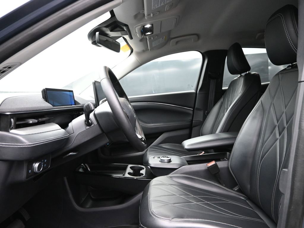 Used 2021 Ford Mustang Mach-E Select w/ Comfort/Appearance Package image 10