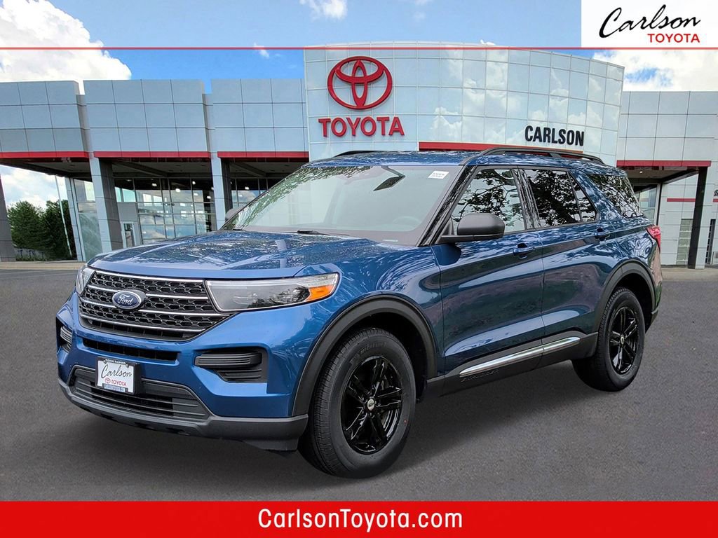 Used 2020 Ford Explorer XLT w/ Comfort Package AWD/4WD image 1