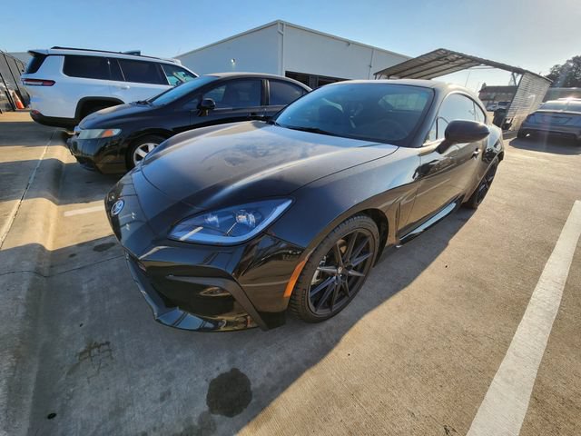 Used 2022 Toyota GR86 Premium RWD video 3