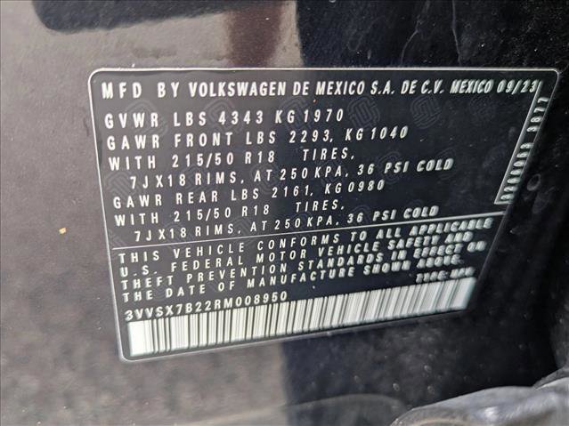 Used 2024 Volkswagen Taos SE image 24