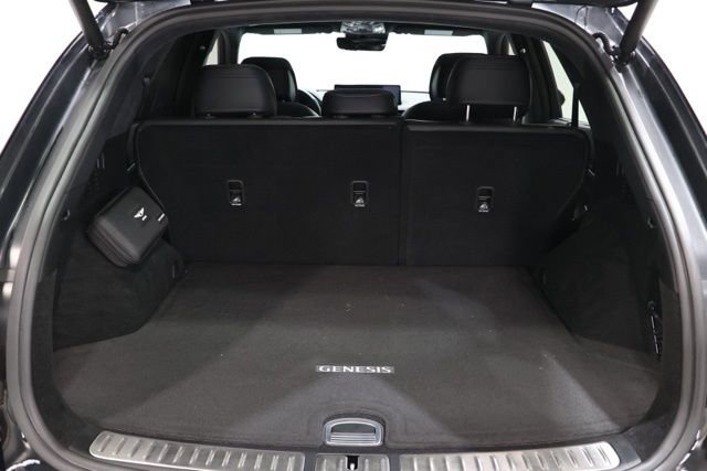 Used 2024 Genesis GV70 3.5T Sport w/ Sport Prestige Package image 39