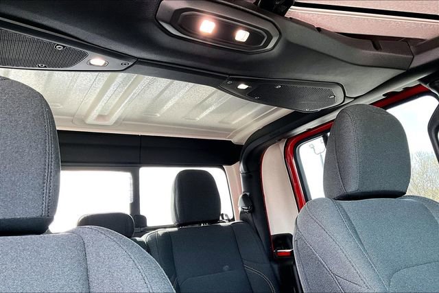 Used 2024 Jeep Gladiator Willys image 24