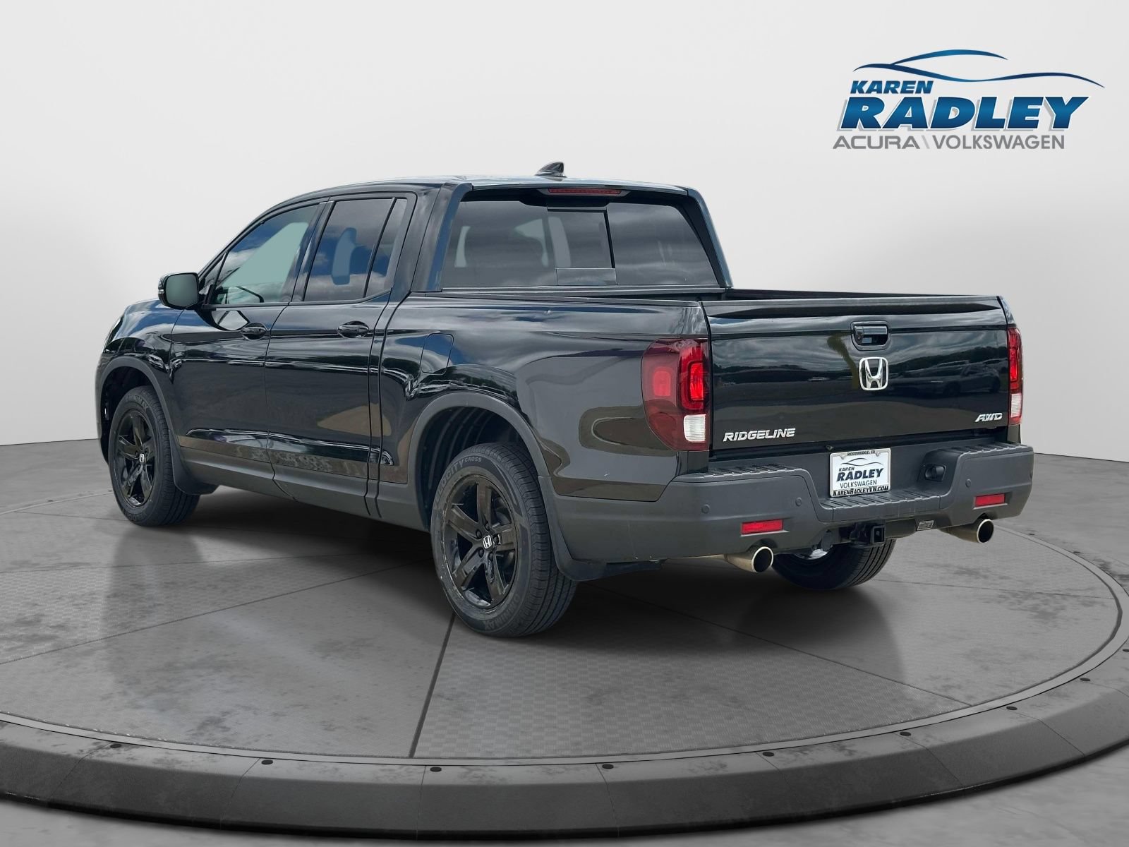 Used 2023 Honda Ridgeline Black Edition image 4