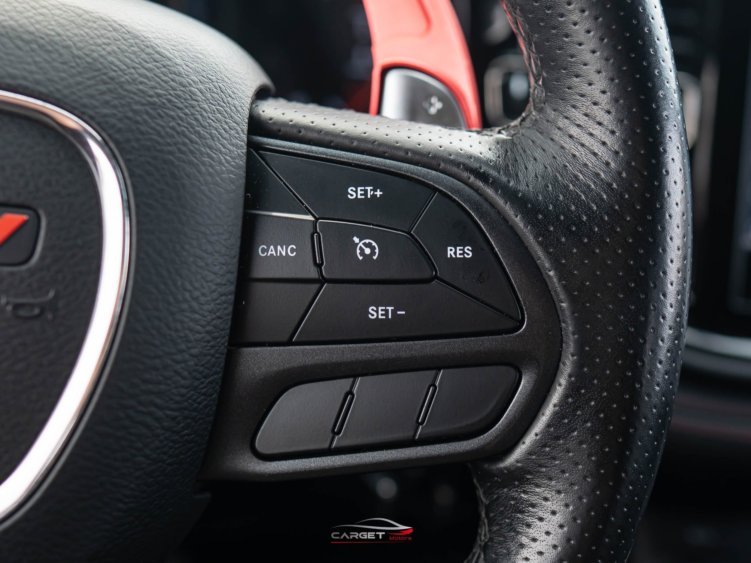 Used 2022 Dodge Durango R/T w/ Tow 'N Go Package AWD/4WD image 26