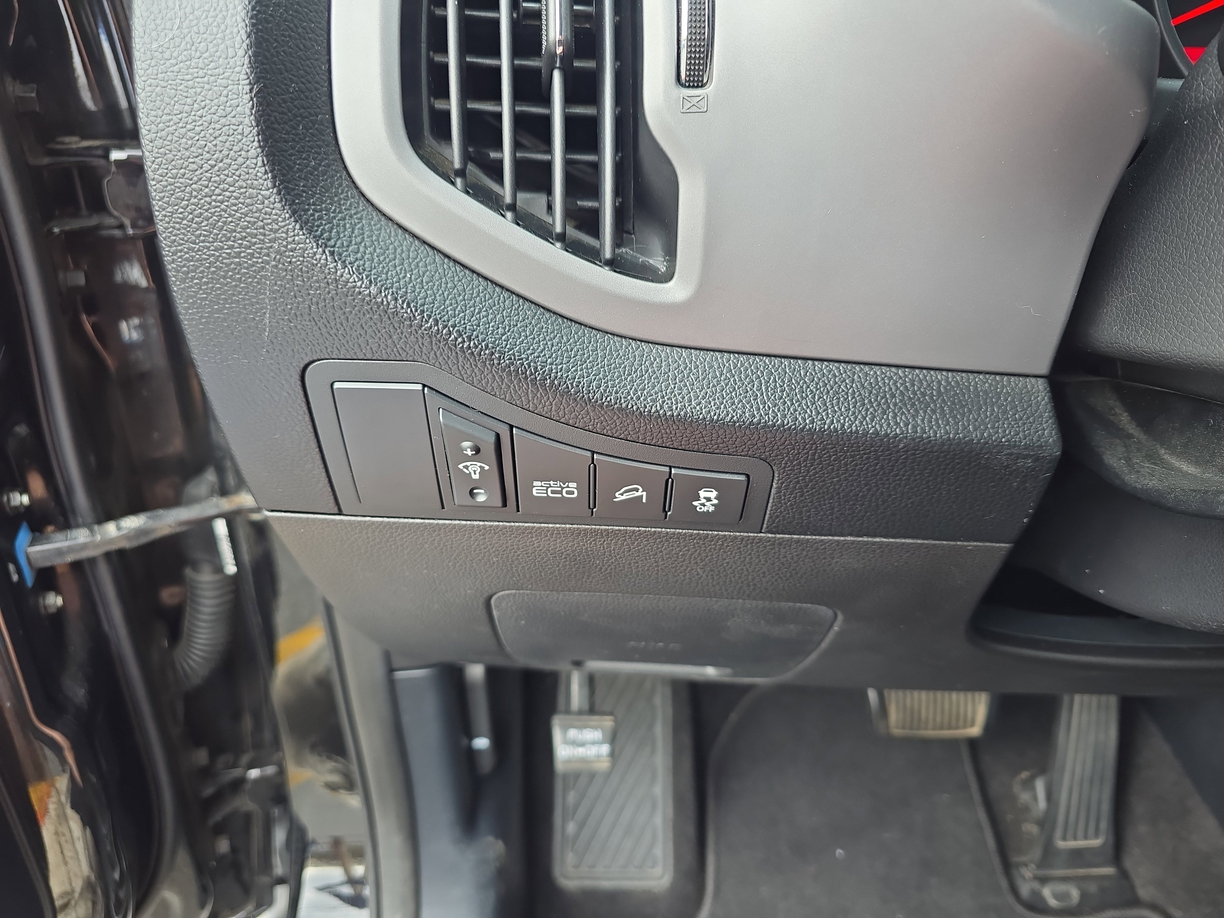 Used 2015 Kia Sportage LX AWD/4WD image 12
