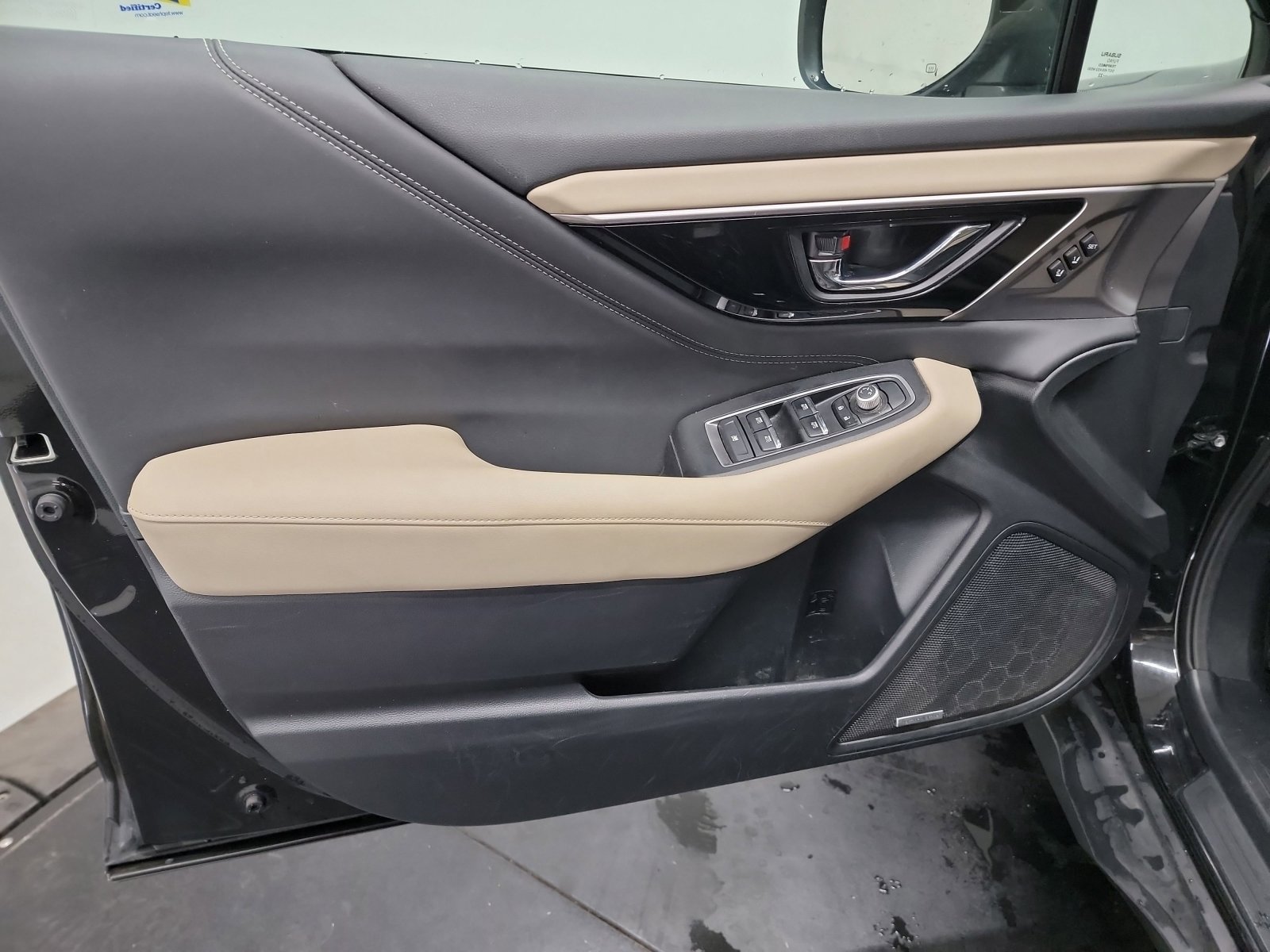 Used 2023 Subaru Outback Limited AWD/4WD image 13
