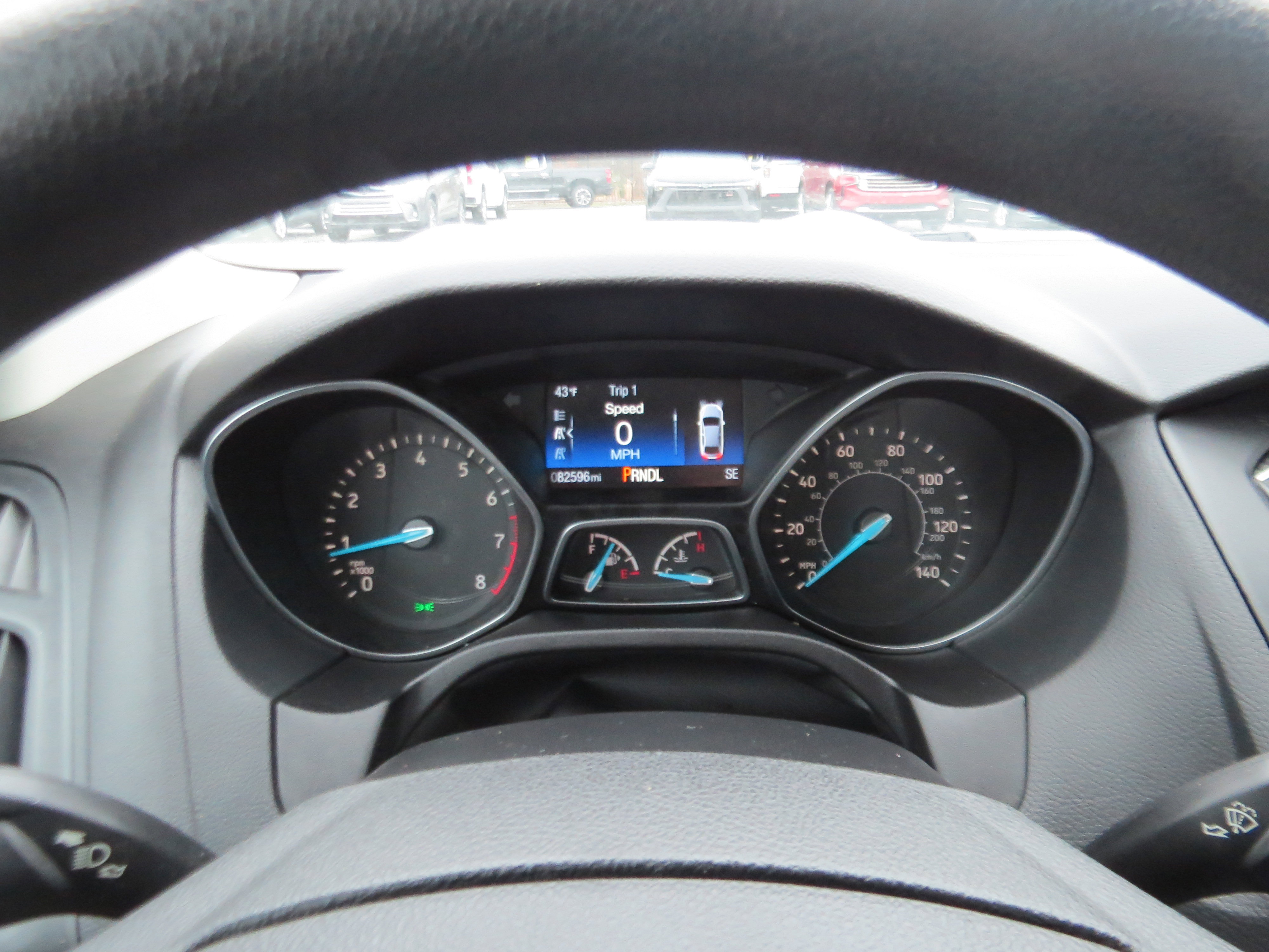 Used 2018 Ford Focus SE w/ SE Appearance Package image 17