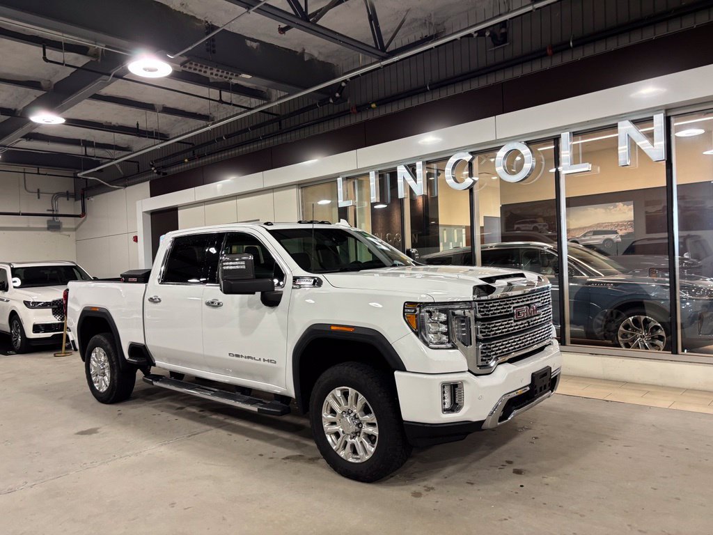 Used 2021 GMC Sierra 3500 Denali w/ Denali Ultimate Package AWD/4WD image 1