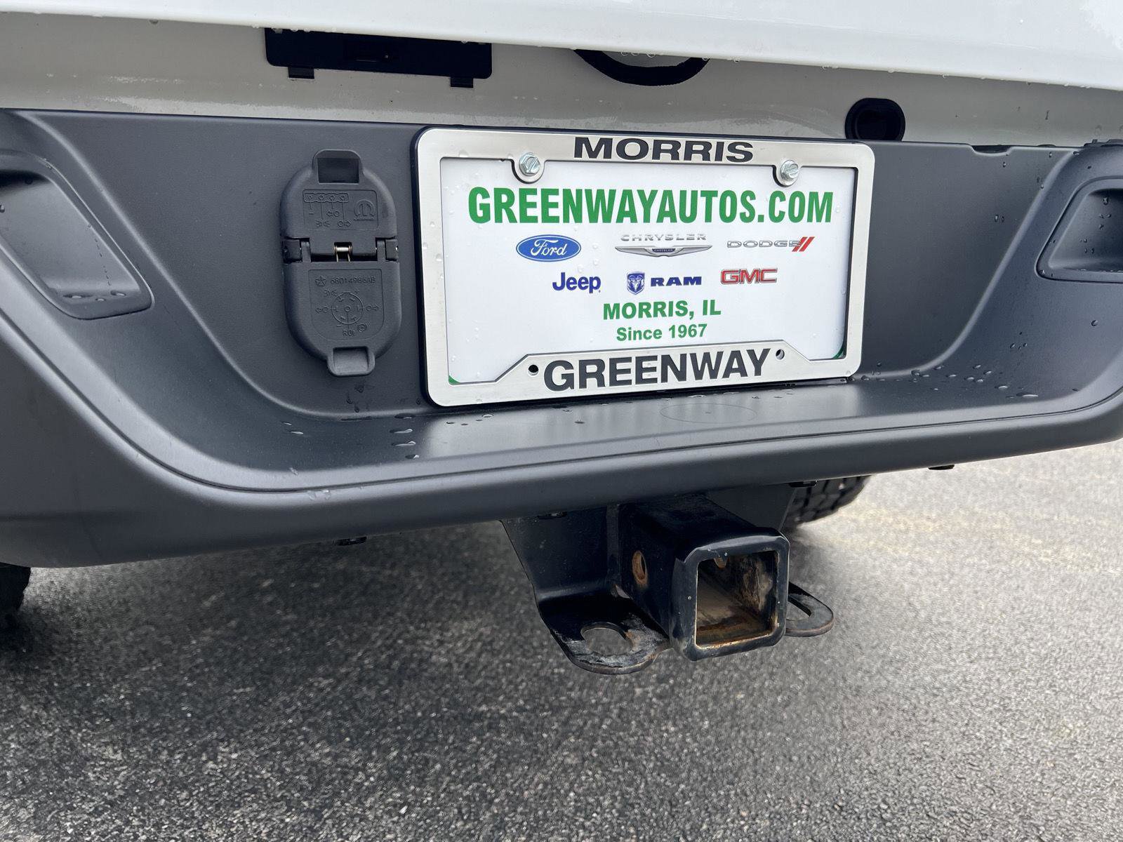 Used 2021 Jeep Gladiator Willys image 10