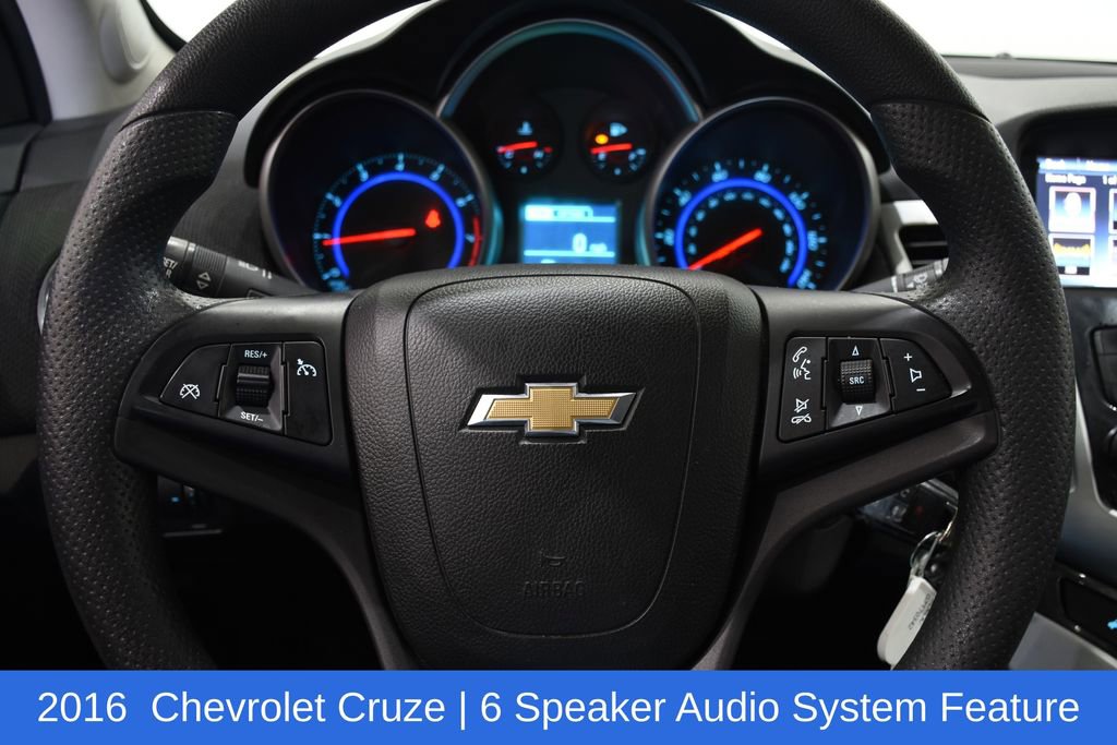 Used 2016 Chevrolet Cruze LT FWD image 11