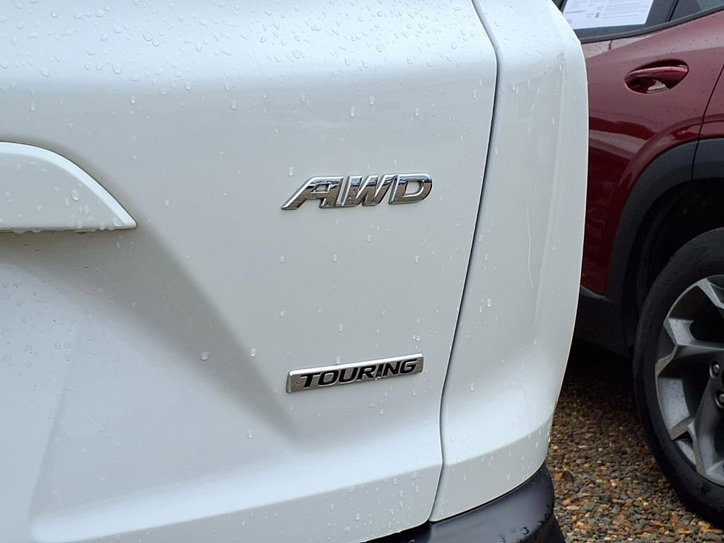 Used 2021 Honda CR-V Touring image 9