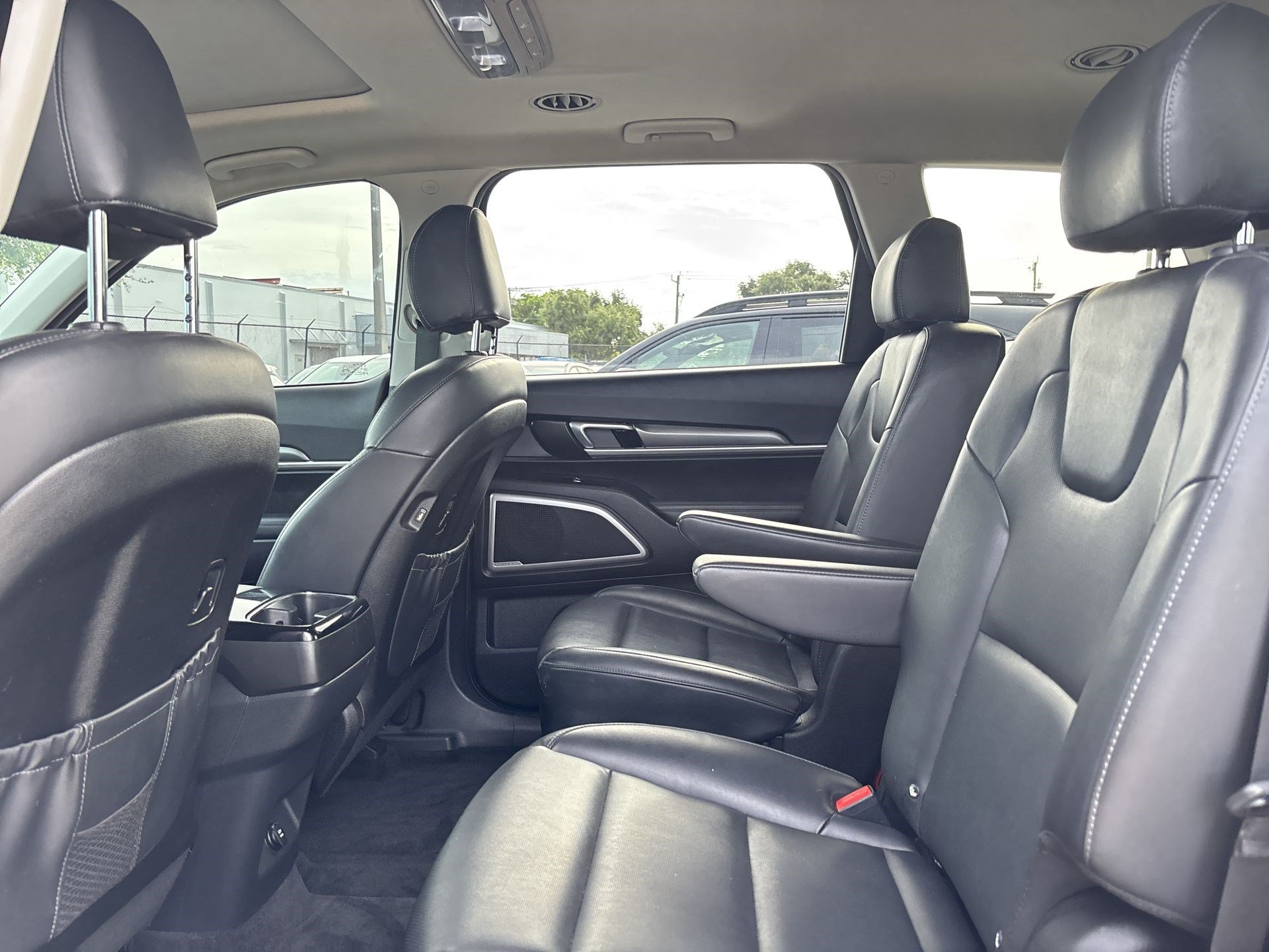 Used 2021 Kia Telluride S AWD/4WD image 22