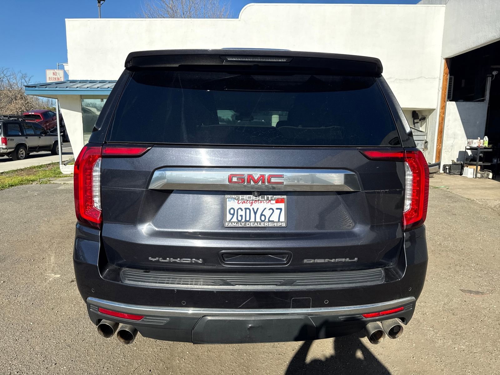 Used 2023 GMC Yukon Denali image 4