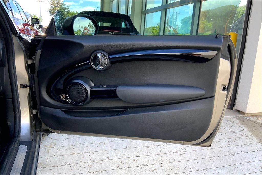 Used 2019 MINI Cooper Convertible FWD image 23
