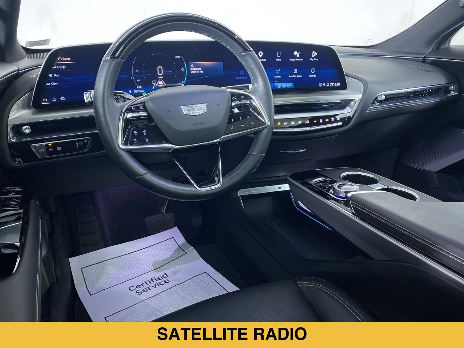 Certified 2023 Cadillac Lyriq AWD image 2
