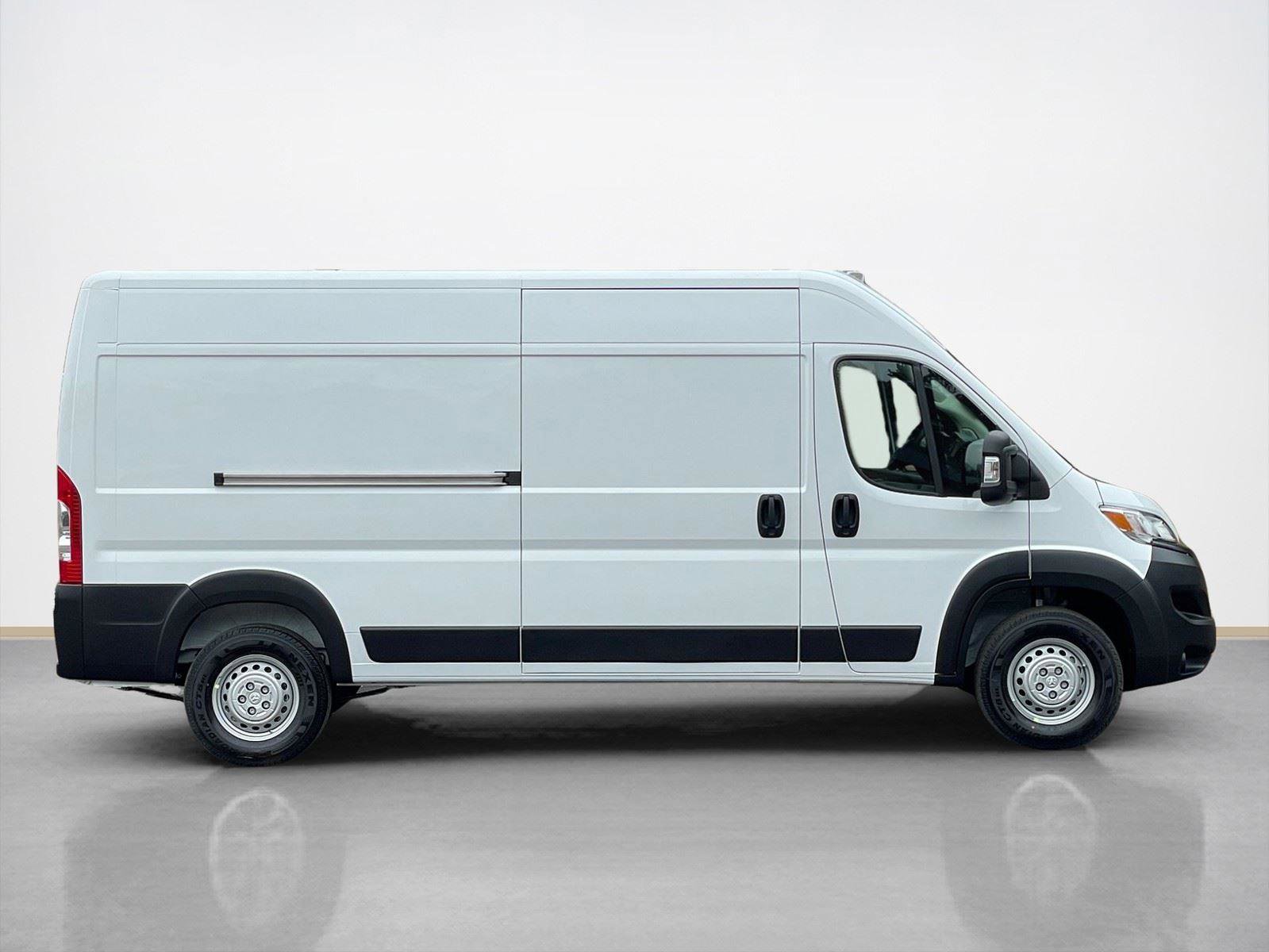 New 2026 RAM ProMaster 2500 w/ Convenience Group FWD image 9