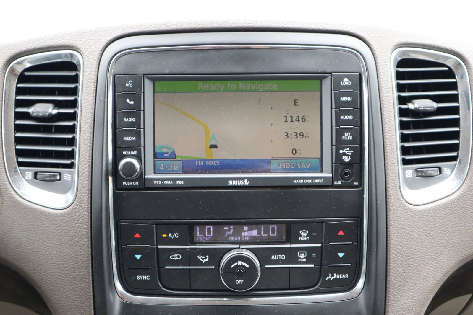 Used 2011 Dodge Durango Crew w/ Trailer Tow Group IV RWD image 22