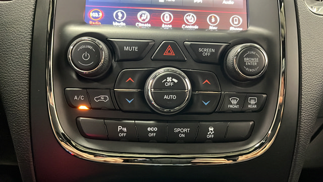 Used 2018 Dodge Durango R/T AWD/4WD image 18