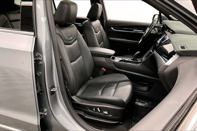 Used 2023 Cadillac XT6 Premium Luxury w/ Technology Package image 8
