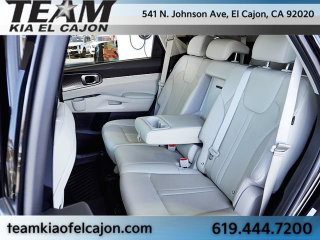Certified 2025 Kia Sorento S w/ Panoramic Sunroof Package FWD image 19