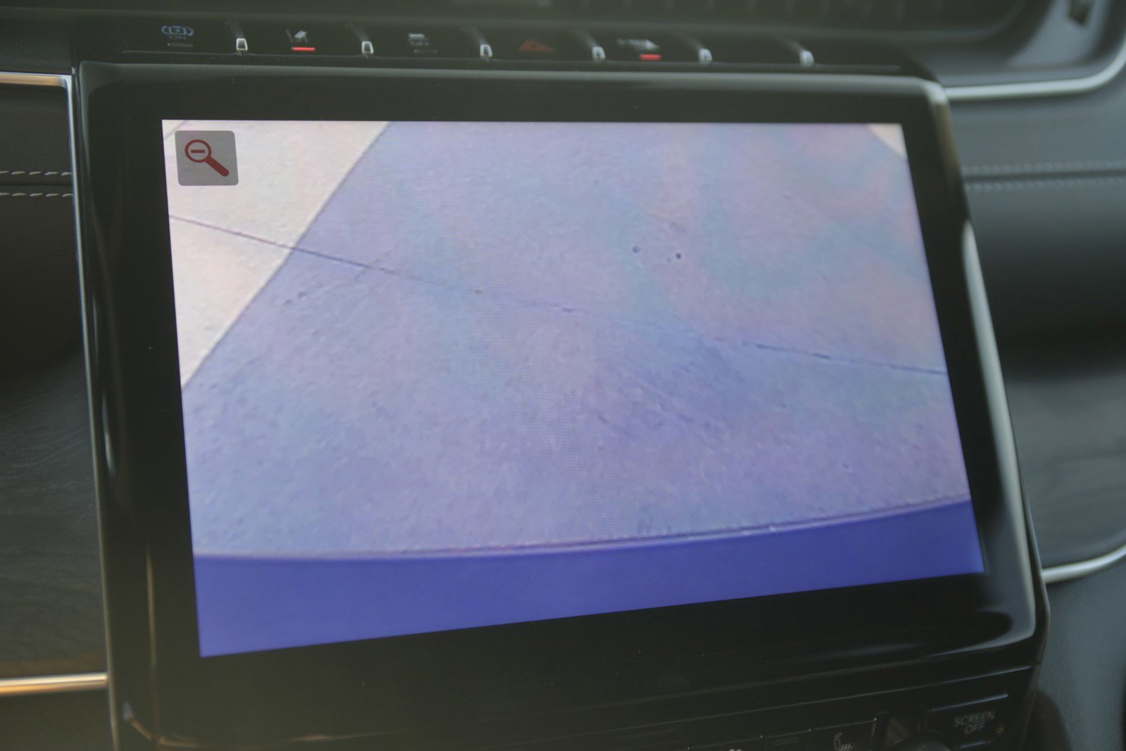 New 2022 Jeep Grand Cherokee Overland w/ Luxury Tech Group IV image 18