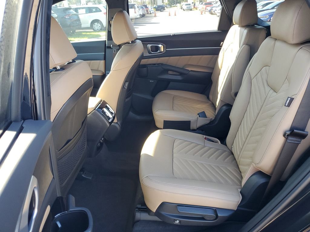 New 2026 Kia Sorento SX Prestige w/ Olive Brown Leather Package AWD/4WD image 16