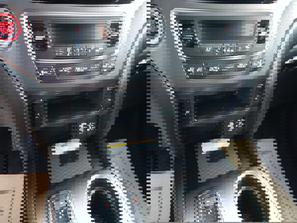 Used 2021 Honda Pilot Special Edition image 15