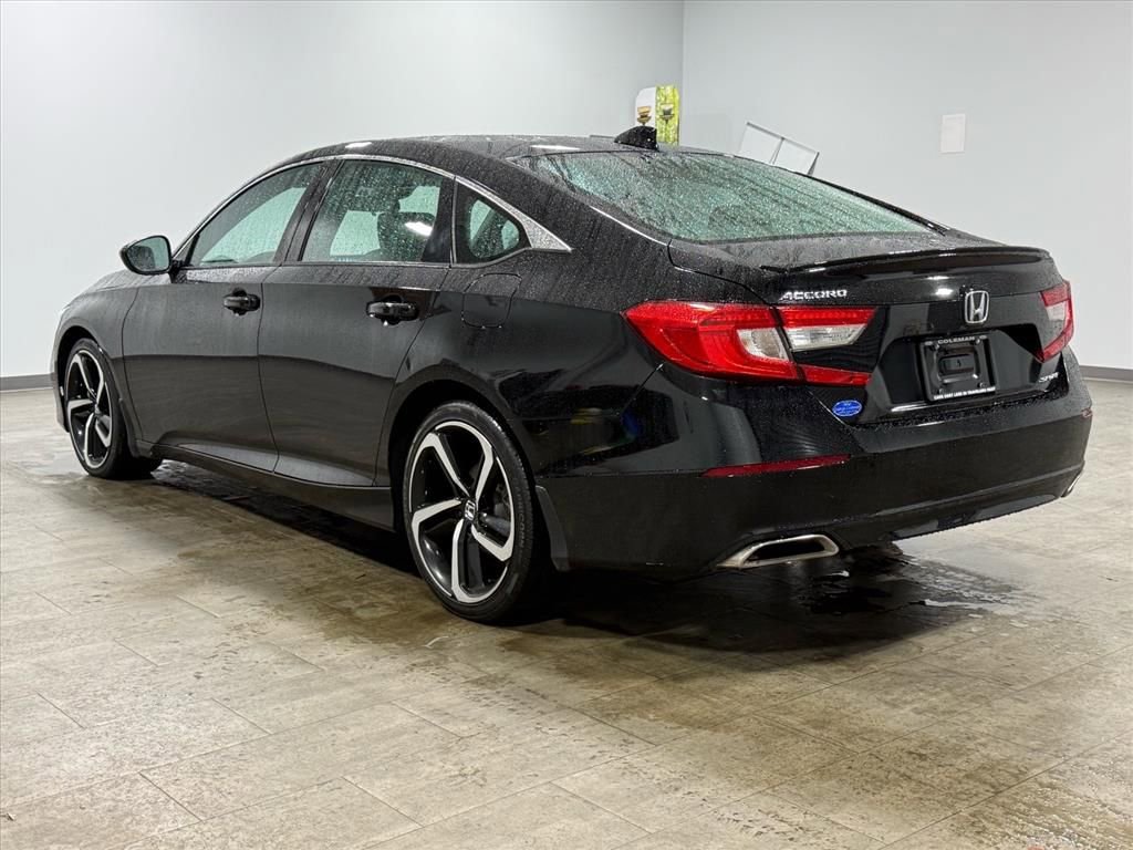 Used 2022 Honda Accord Sport image 6