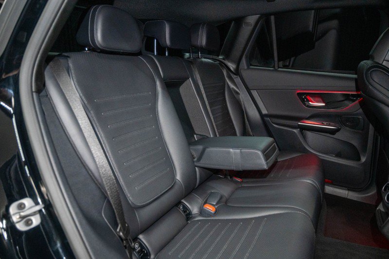 Certified 2026 Mercedes-Benz GLC 300 4MATIC image 15