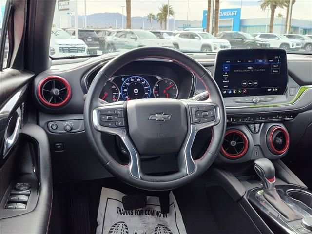 Certified 2023 Chevrolet Blazer RS w/ Enhanced Convenience Package FWD image 9