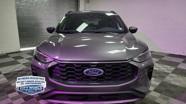 Used 2025 Ford Escape ST-Line FWD image 3