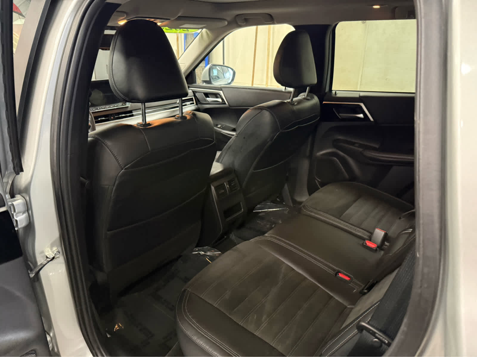 Used 2023 Mitsubishi Outlander SE image 21