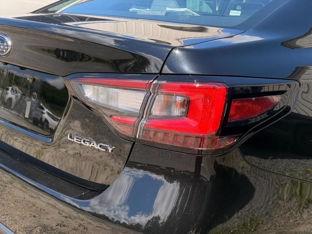 Used 2025 Subaru Legacy Premium AWD/4WD image 23